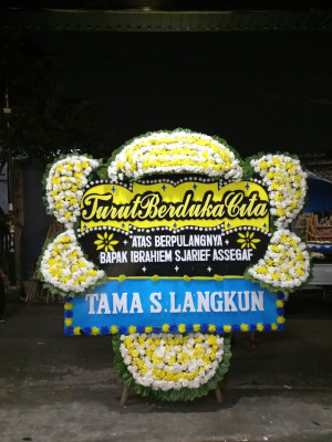 Papan Bunga Duka di Cipetir